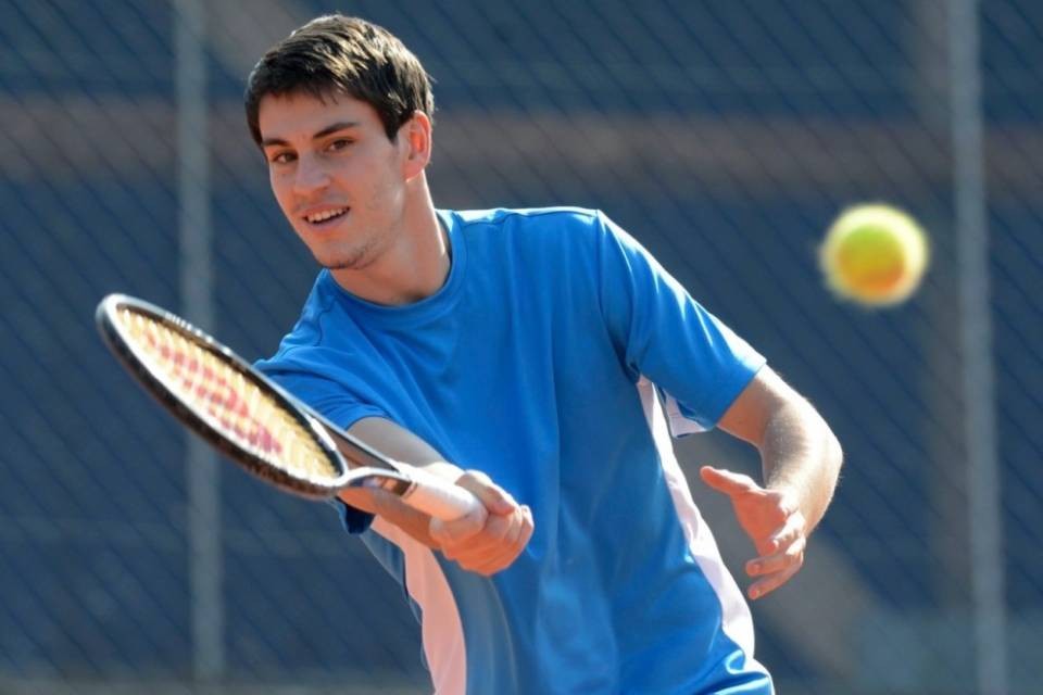 Un ticinese in campo con Federer