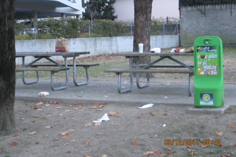 Rifiuti a Bellinzona, "i soliti maleducati"