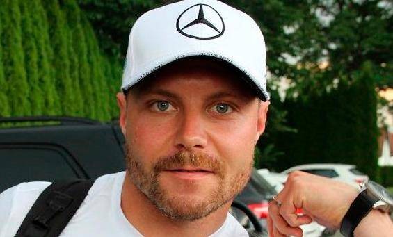 Il finlandese della Merces Valtteri Bottas, vincitore del Gran Premio d’Austria, gara d’apertura della Formula 1.