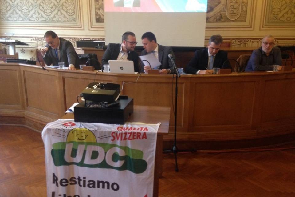 UDC all'attacco su "Prima i nostri"