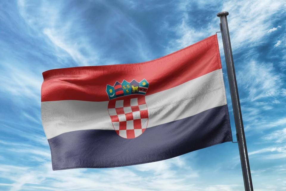 Croazia, aperti i seggi per le elezioni parlamentari