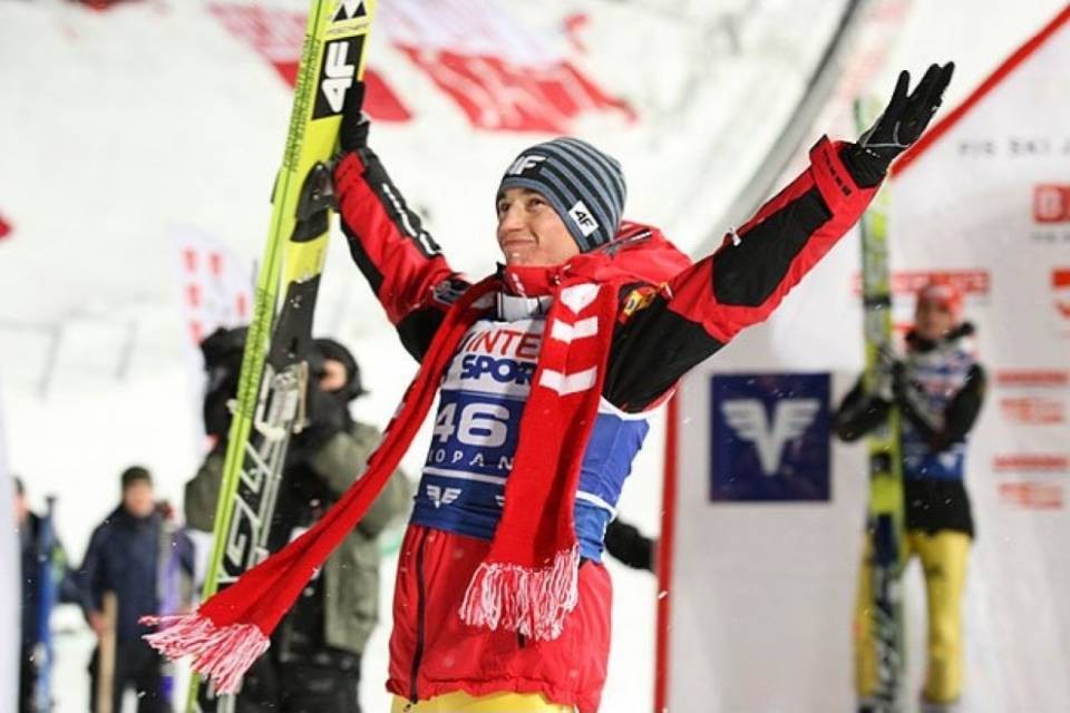 Kamil Stoch trionfa anche a Trondheim