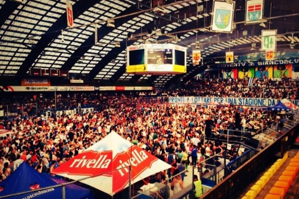 Festa alla Valascia per il debutto stagionale