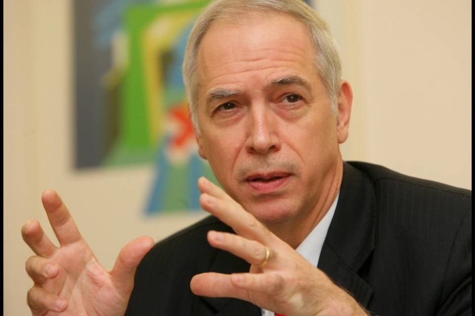 De Watteville va in pensione