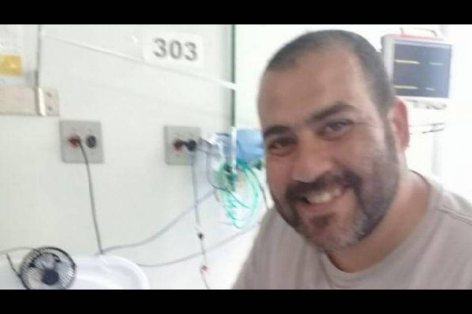 Raccoglieva fondi per il figlio malato, ma spendeva tutto in droga e prostitute