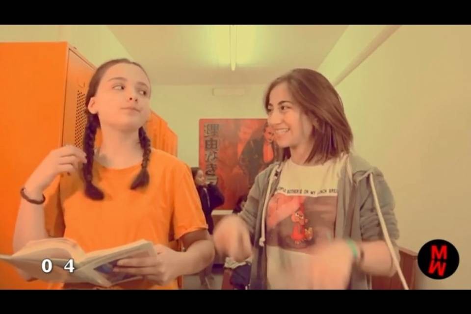 Le ragazze di Mirror sfidano il Drago Rosso!
