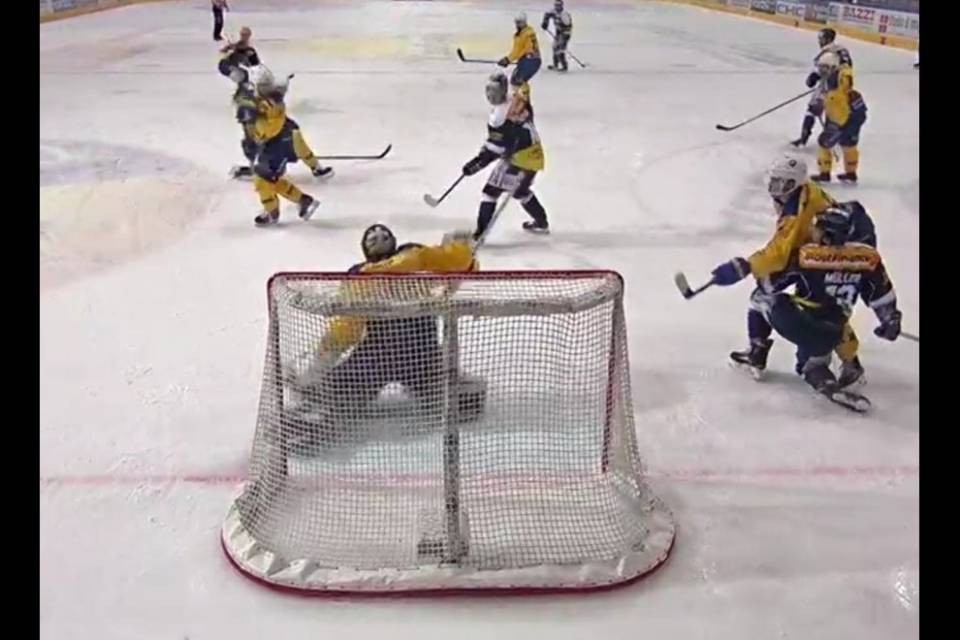 Ambrì ad un passo dai playoff e ad un punto dal quarto posto