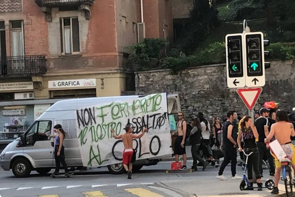 Corteo dei molinari "pacifico e senza infrazioni"
