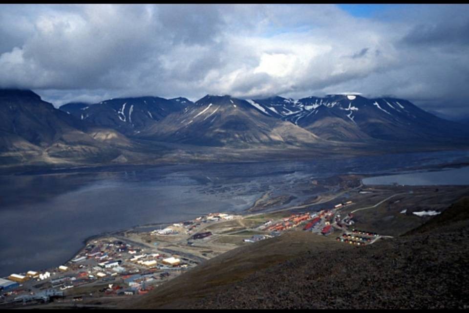 Longyearbyen, la città dove è vietato morire