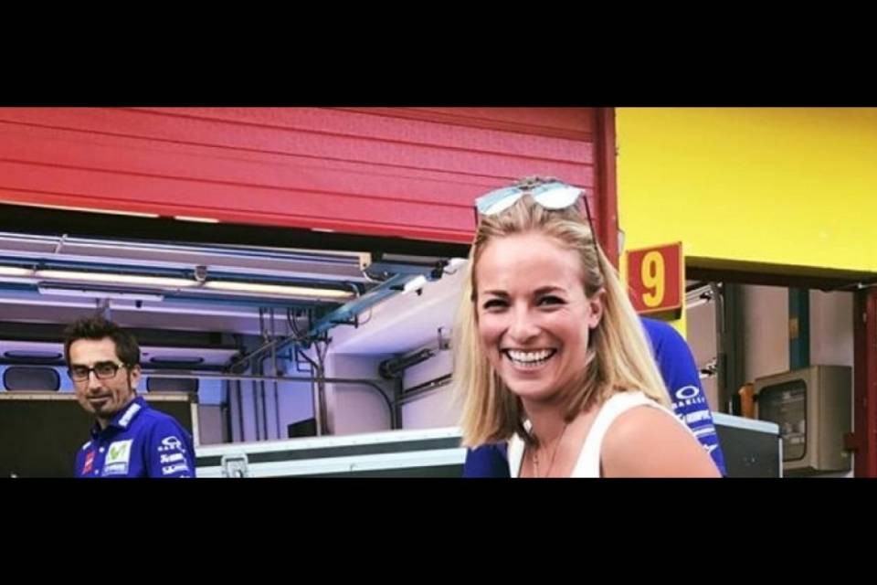 Lara Gut visita il box del Dottore