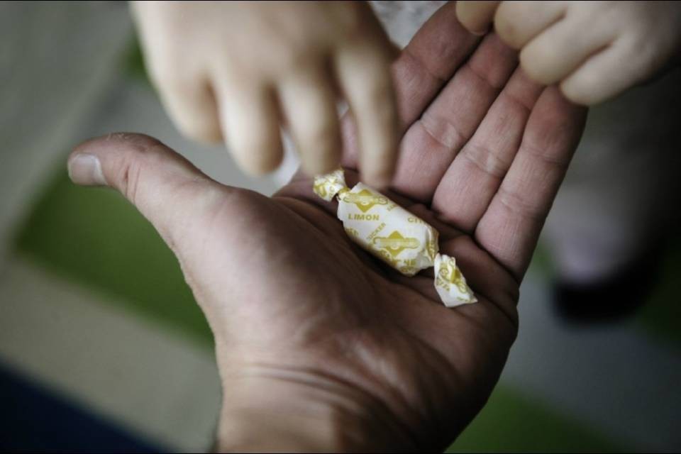 I pedofili non potranno più lavorare con i bambini