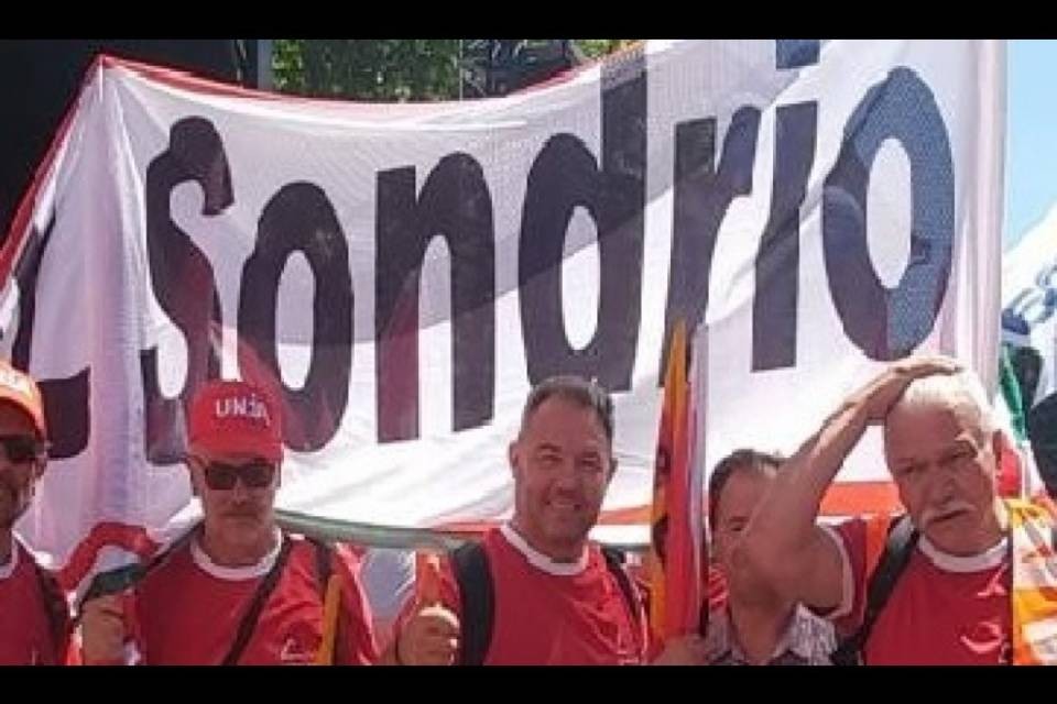 Unia e Syna lottano per il prepensionamento a 60 anni