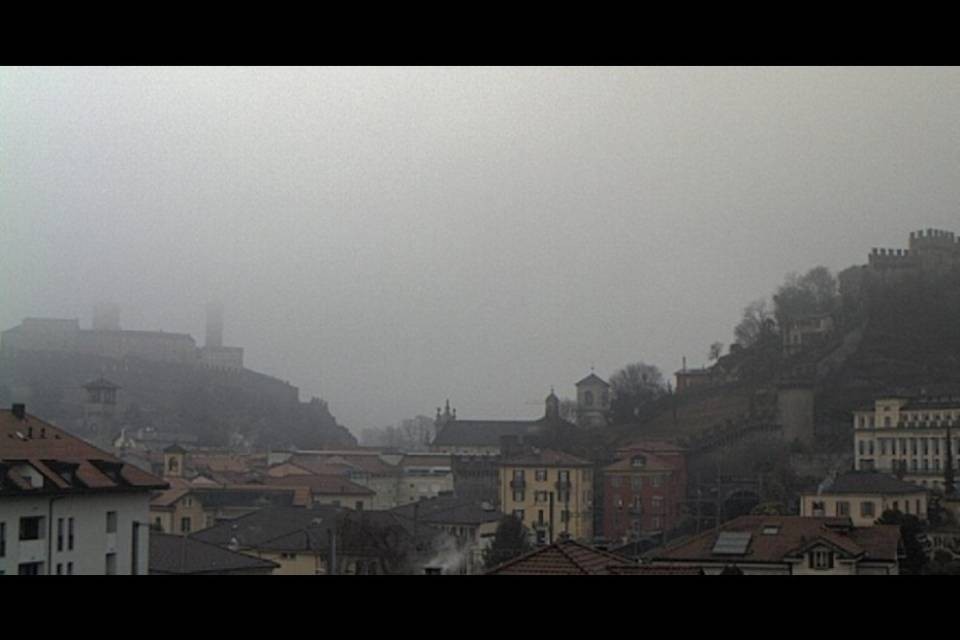 Bellinzona: cos'è questa puzza?