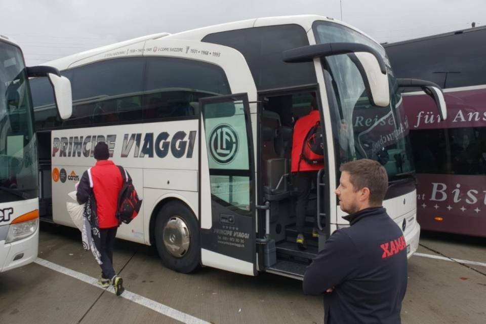Il Lugano presta il proprio bus allo Xamax