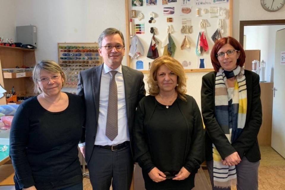 Vitta visita SOS Ticino