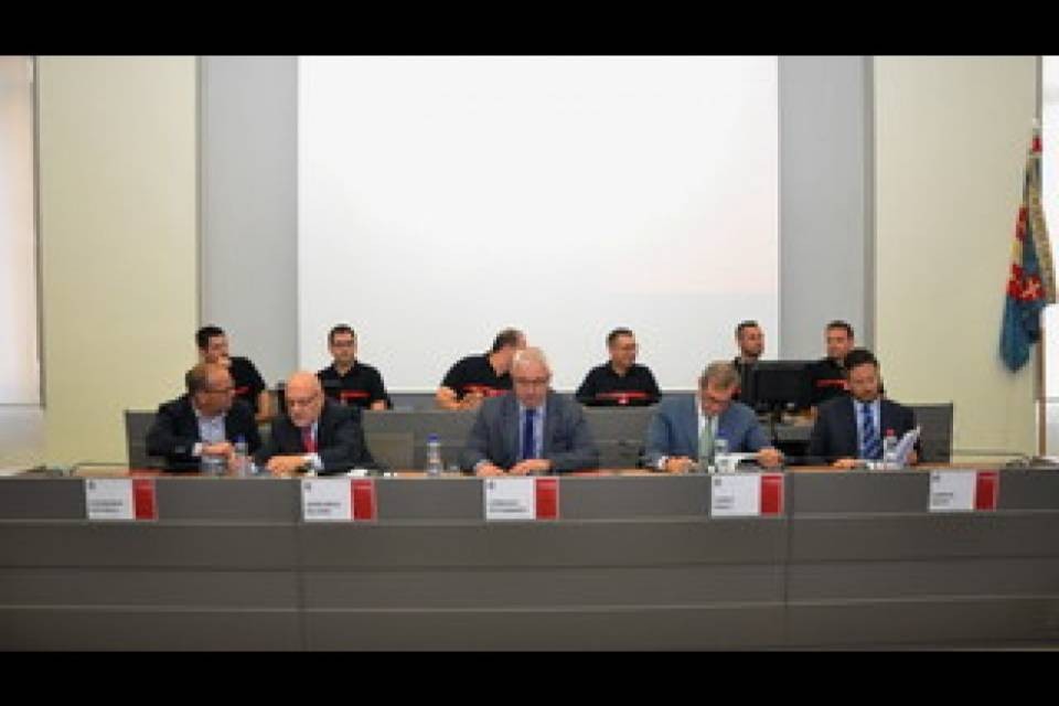 Presentato il libro per i 150 anni dei pompieri di Mendrisio