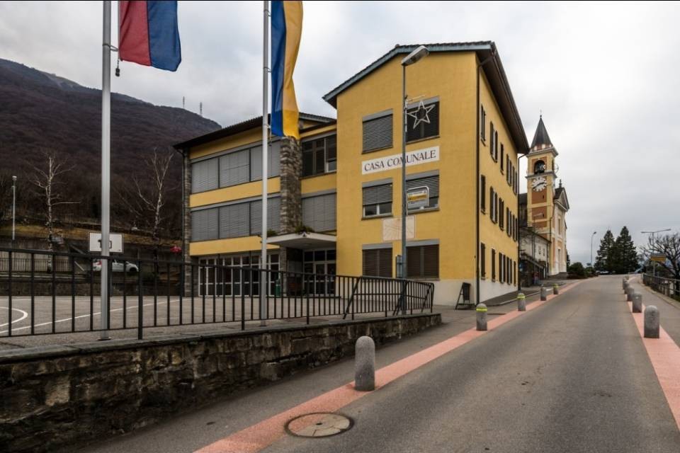 Monteceneri, il PLR contro il Municipio per le scuole