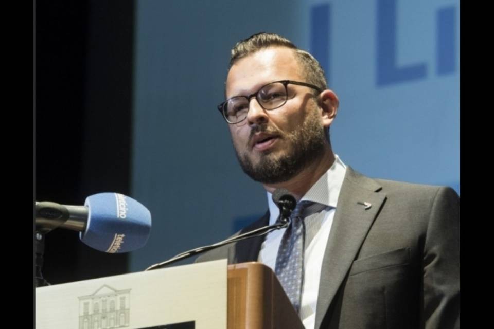 Alessandro Speziali - Non ci serve un piano regolatore nazionale