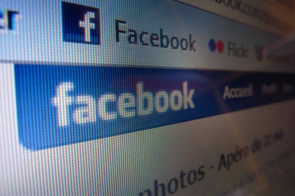 Maxi multa per Facebook