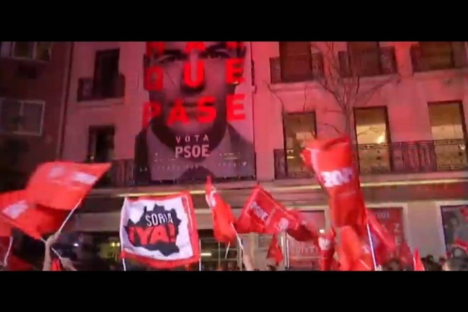 I socialisti vincono in Spagna, ma non c'è maggioranza