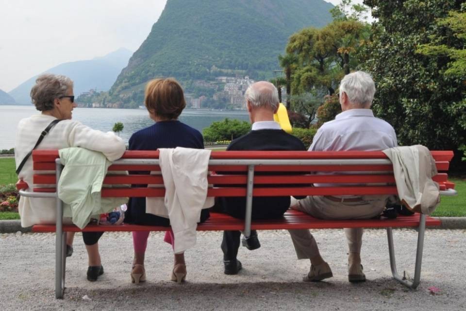 Previdenza, i vescovi sostengono la riforma