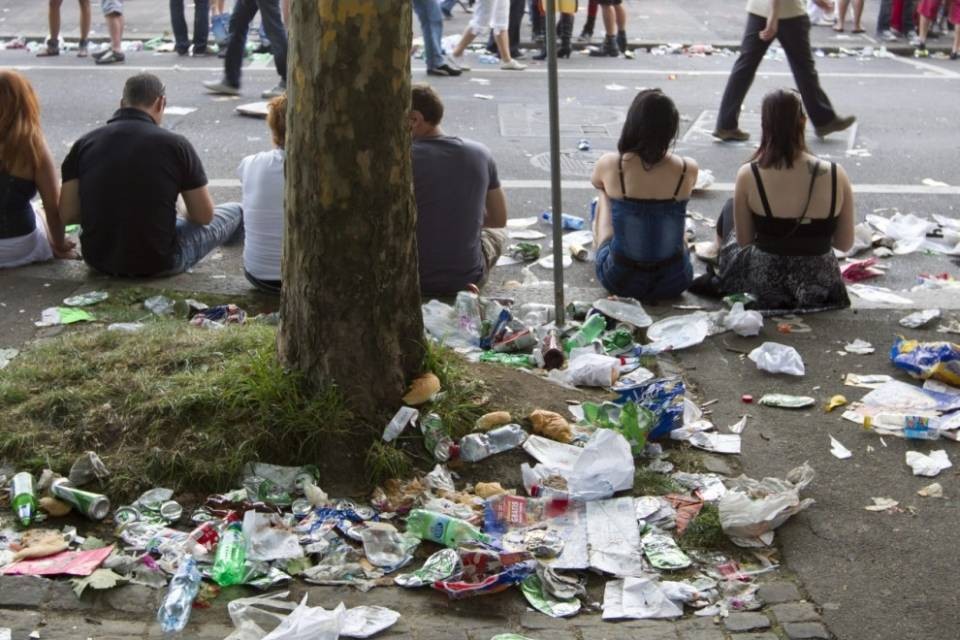 Bocciate le multe contro il littering