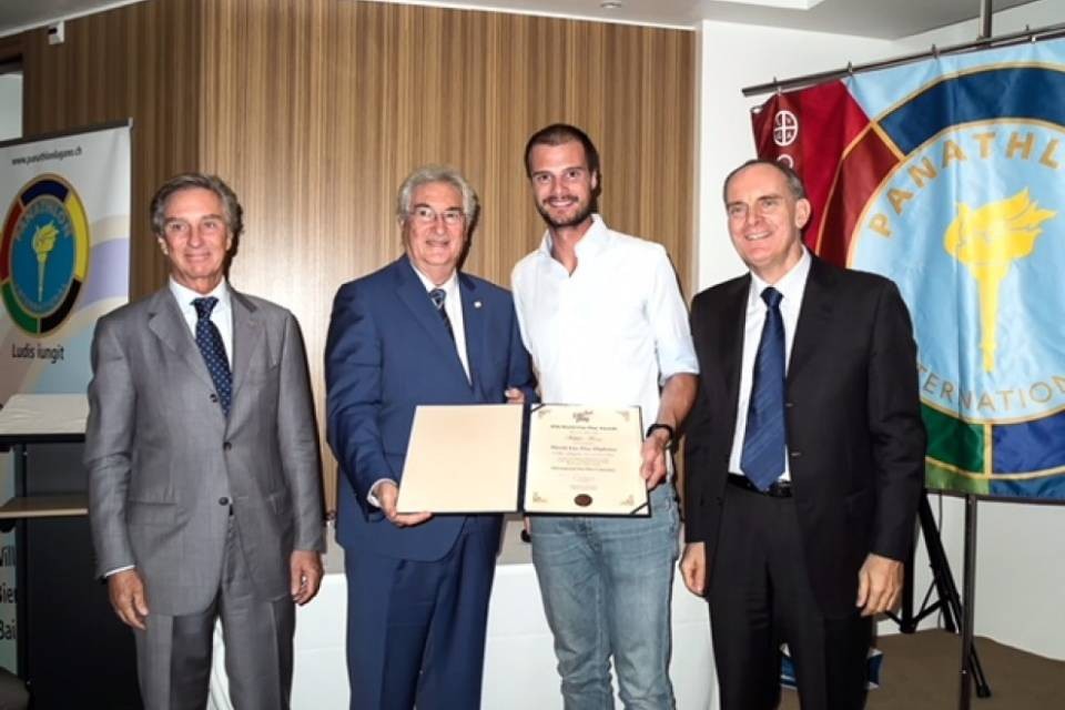 Diploma d'Onore per il Fair Play a Filippo Rossi