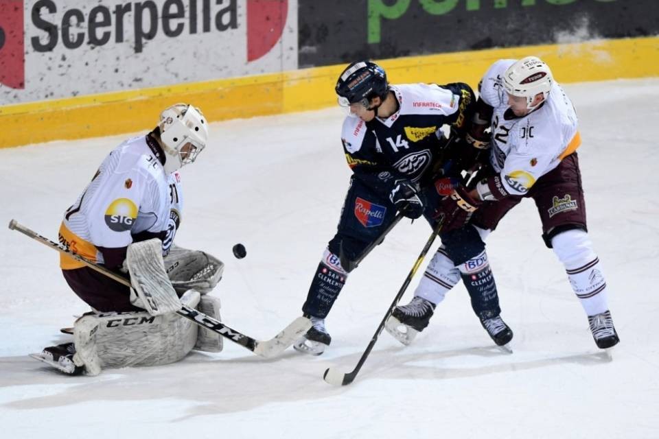 Coronavirus, i playoff slittano almeno al 15 marzo