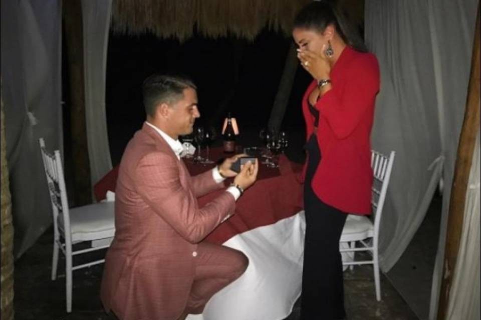 Xhaka in ginocchio per la sua Leonita