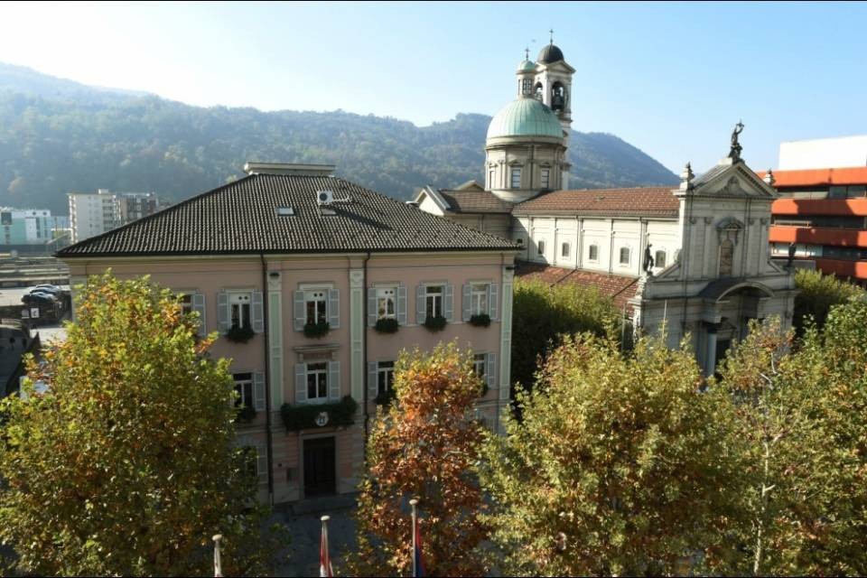 "Inverno in tasca" fa discutere a Chiasso