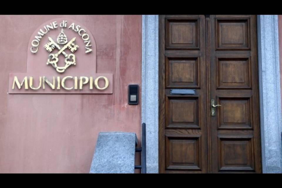 Ascona: proposta la tassazione per l'uso del suolo pubblico