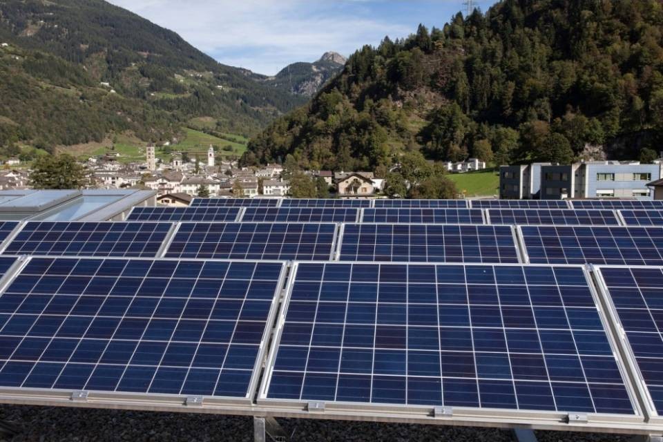 Nuovo impianto fotovoltaico a Poschiavo