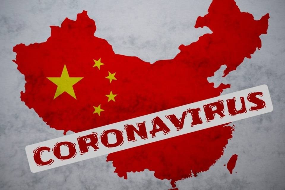 Nuovo record di contagi, ora il mondo isola la Cina