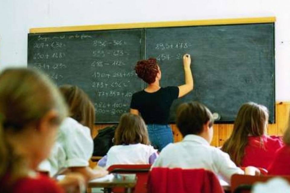 A Ginevra tagliano sugli alunni frontalieri
