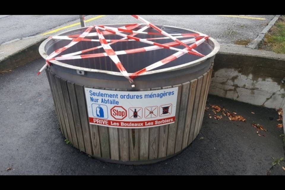 Cadavere nel sacco della spazzatura, un arresto