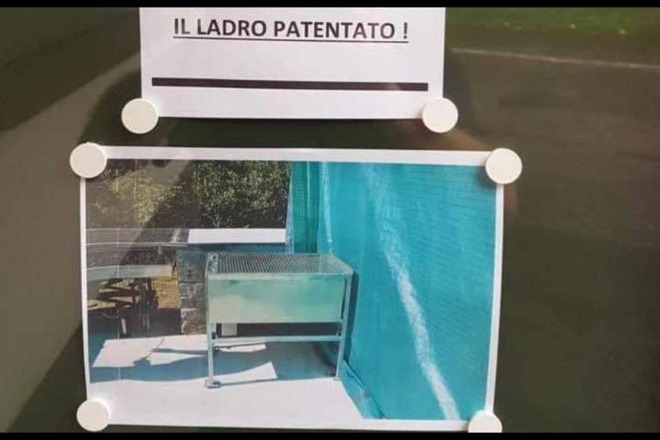 Faido, ritrovata la griglia rubata