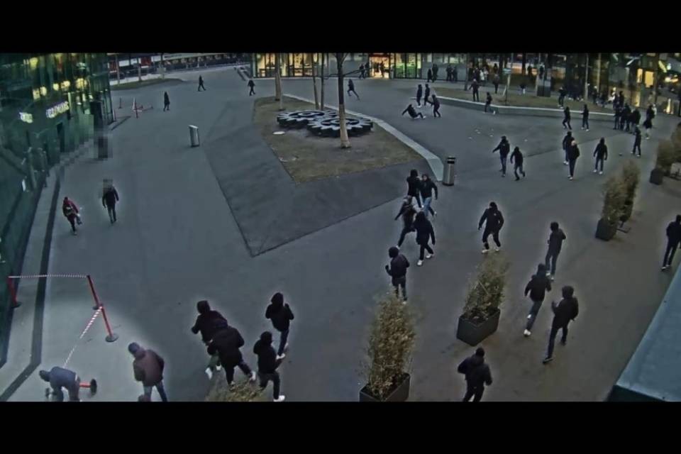 Disordini tra tifosi e Polizia dopo il derby