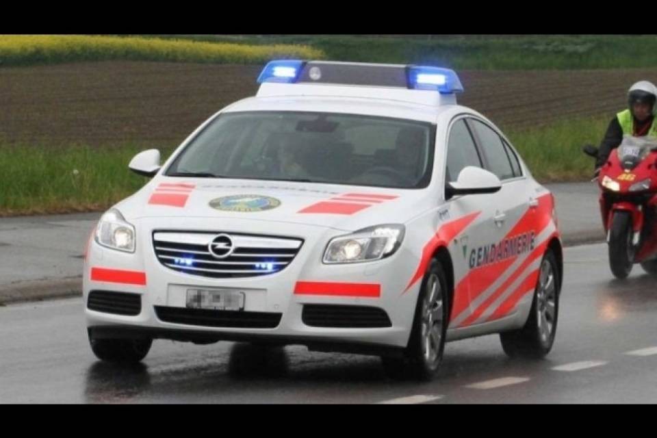 Automobilista gravemente ferita in incidente sulla A1