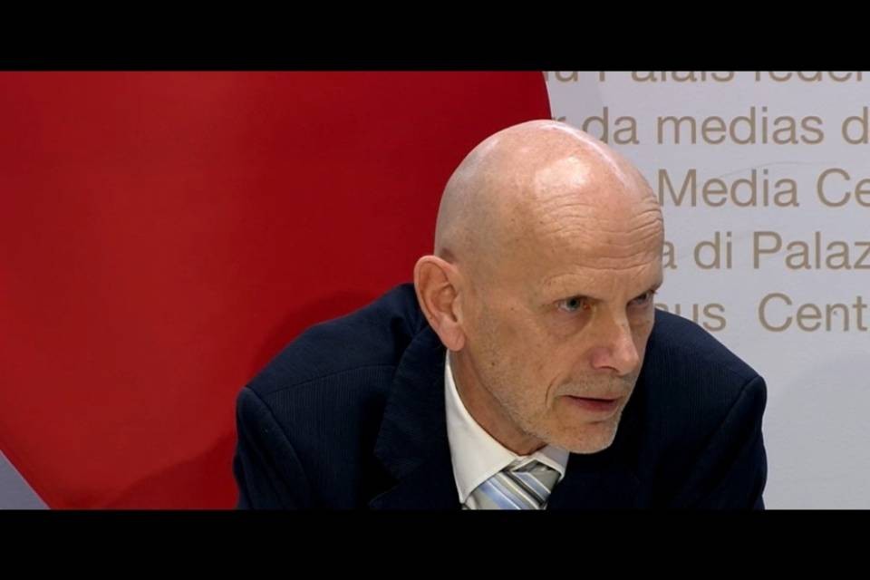 Koch: "Dobbiamo stare attenti e mantenere le distanze"