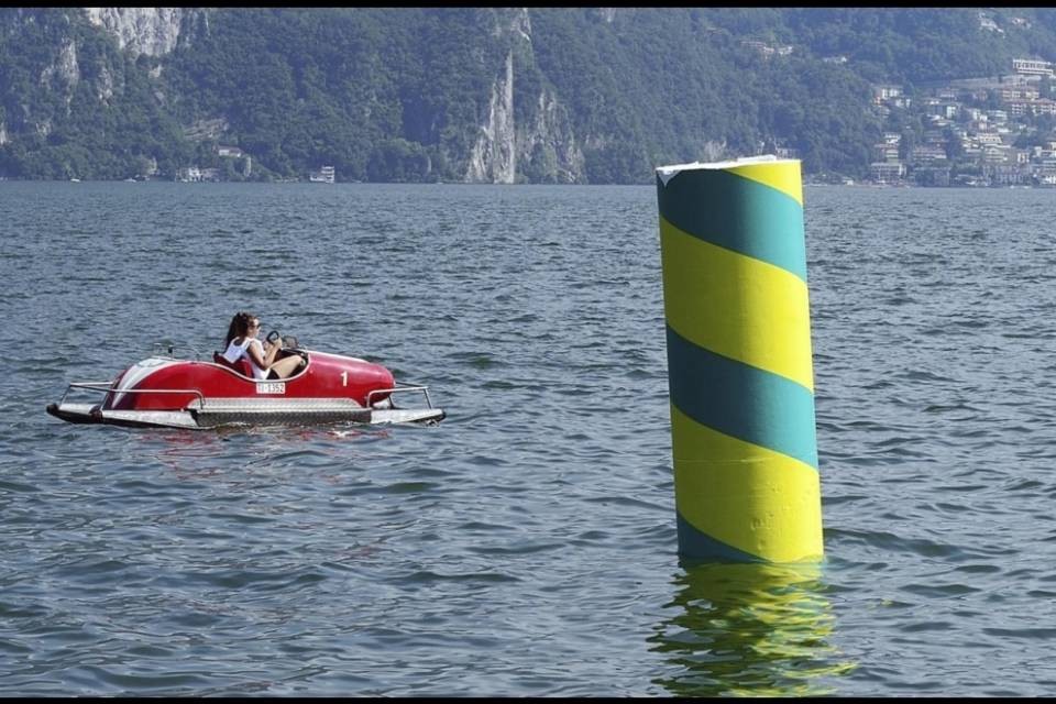 Lugano: la cannuccia si è spezzata