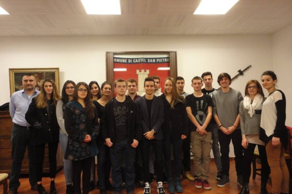 Tanti 18enni a Castel San Pietro