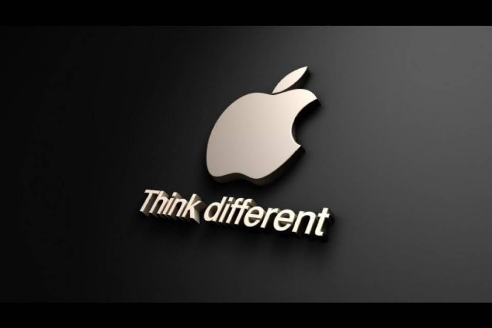 Apple da record: superata Microsoft in borsa