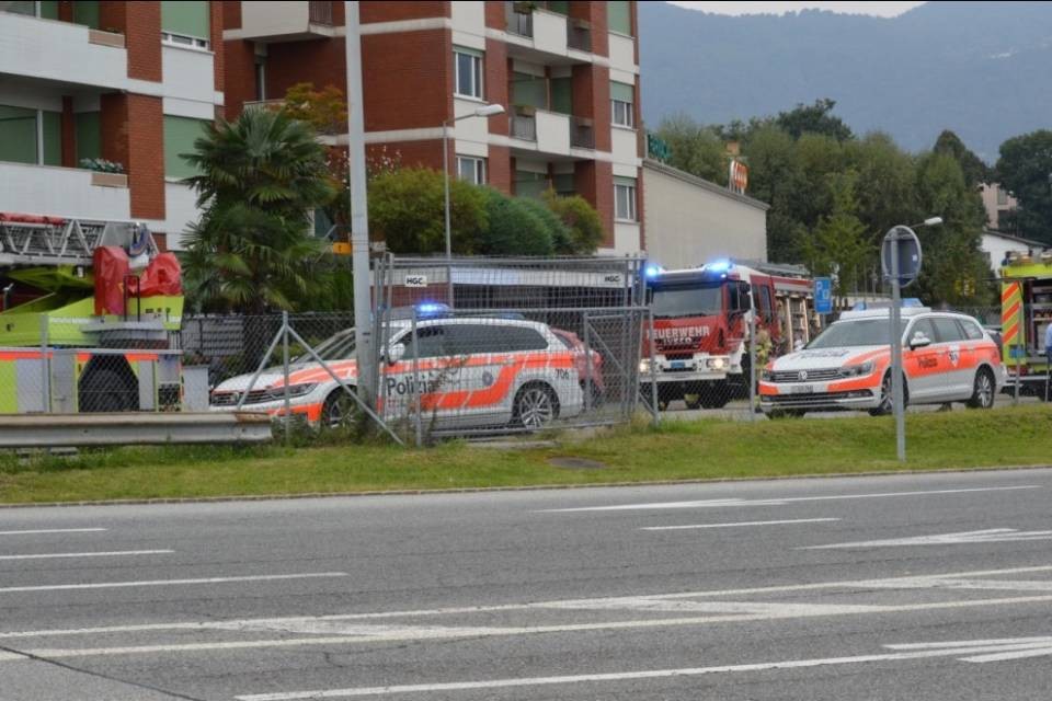 Fumo in una palazzina di Breganzona