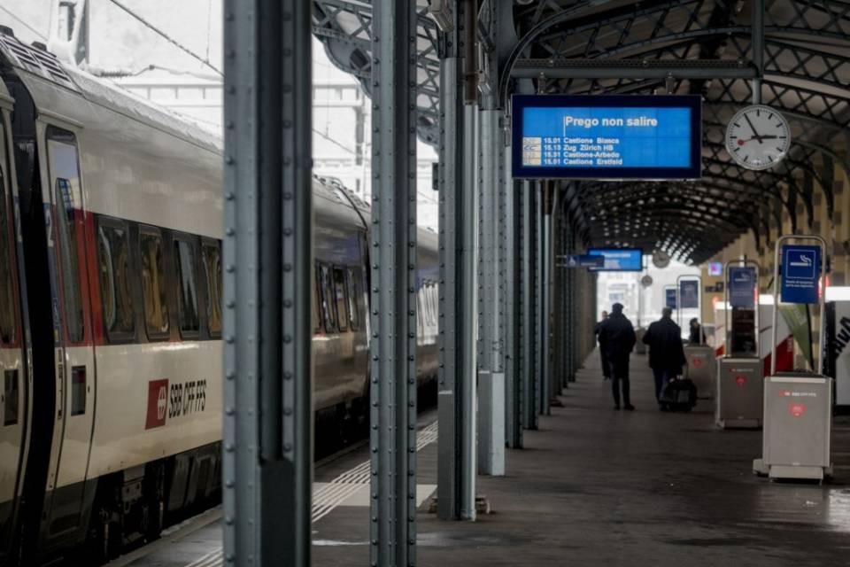 Lite in stazione a Bellinzona