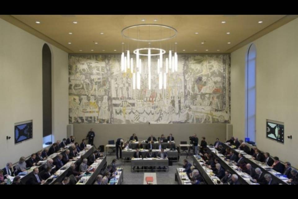 Il Parlamento grigionese consiglia di respingere l'iniziativa "Buona scuola"