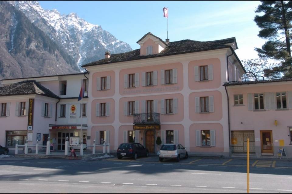 Rilancio sociale per l'Albergo Olivone & Posta