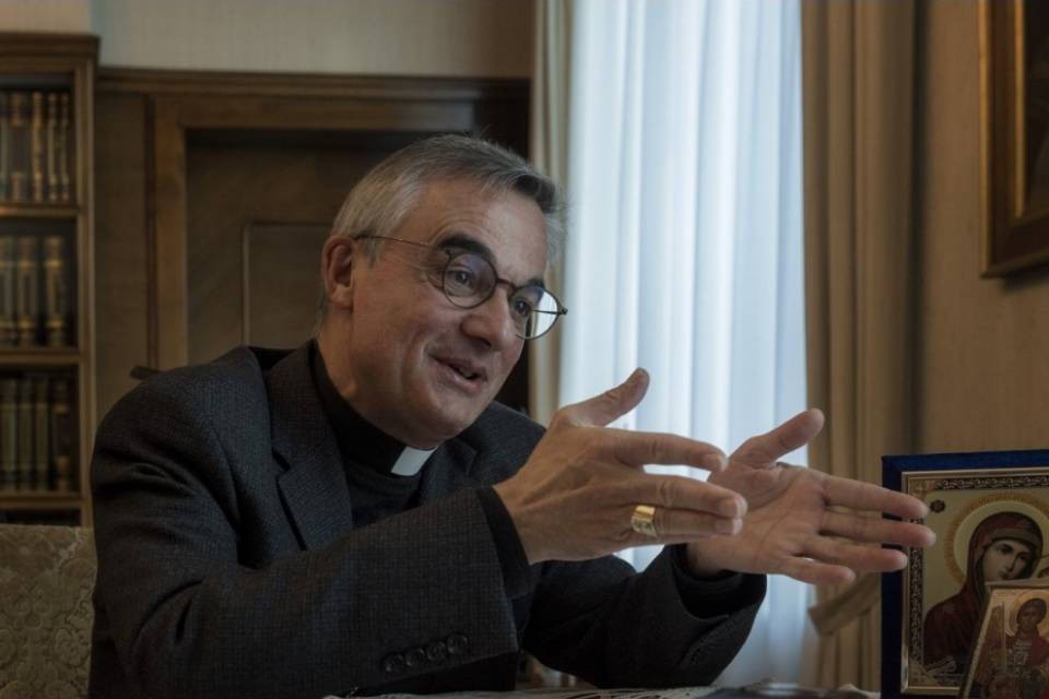 Una preghiera contro il Pride, Lazzeri: "Sono perplesso"