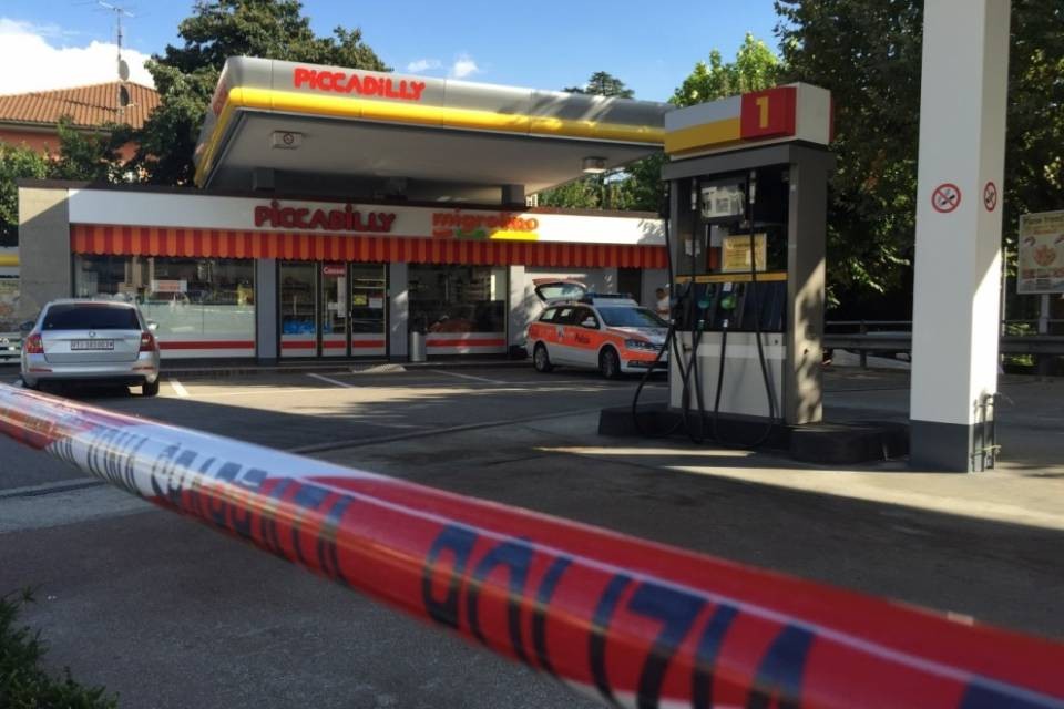 Rapina al Piccadilly di Balerna