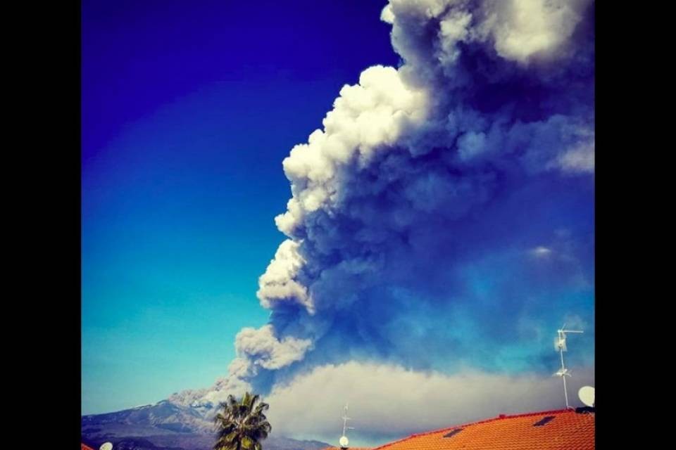 Emergenza Etna: convenzione Regione-hotel