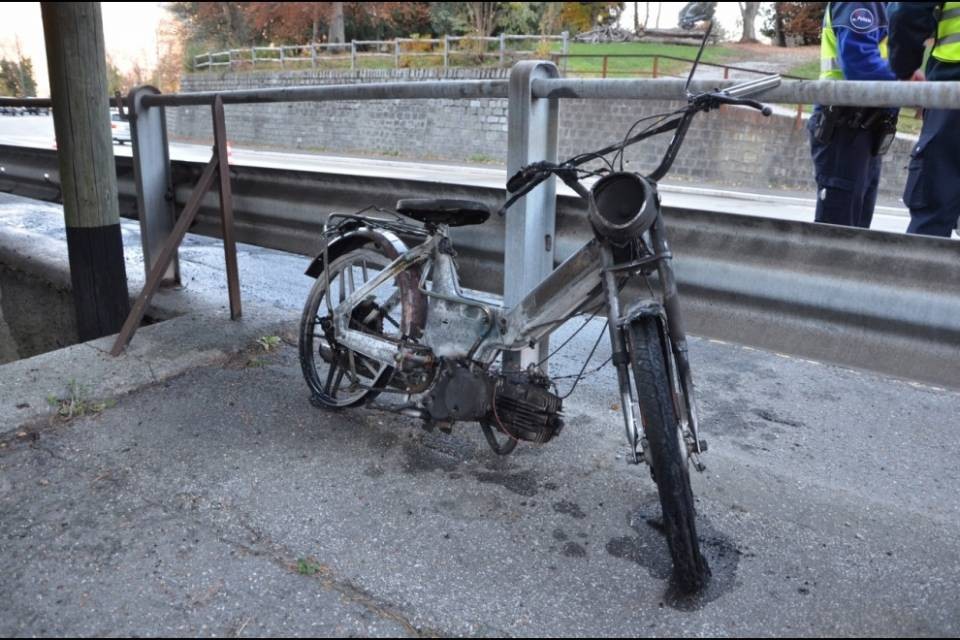 Cade in motorino sul Monte Ceneri